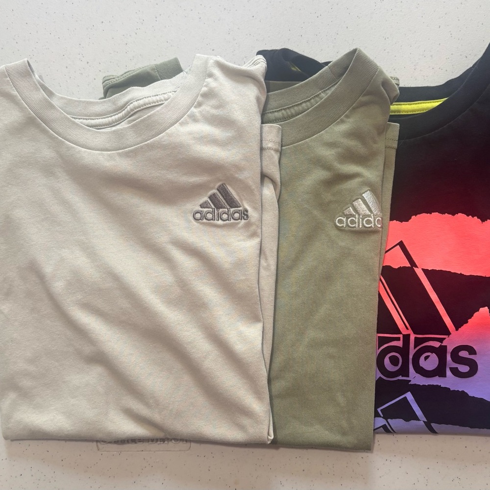 Boys Adidas Trio T-Shirts in Light Cream, Olive, and Black